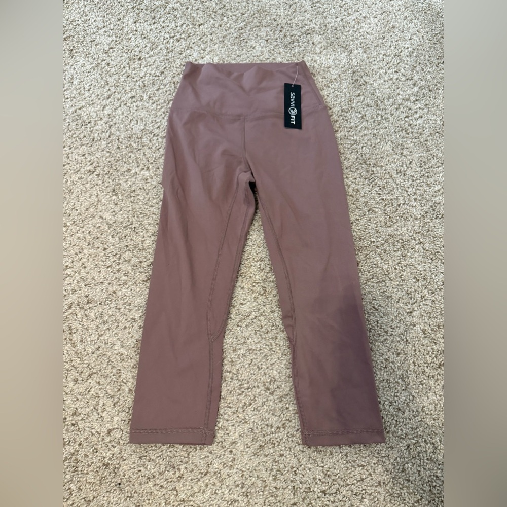 {SAVVI FIT} Sskin Capri Leggings